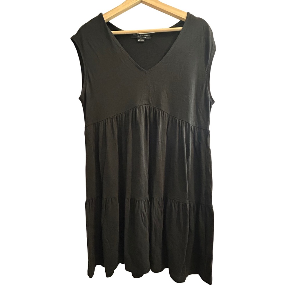 Social Standard by Sanctuary Black Tiered V-Neck Mini Dress Womens Medium